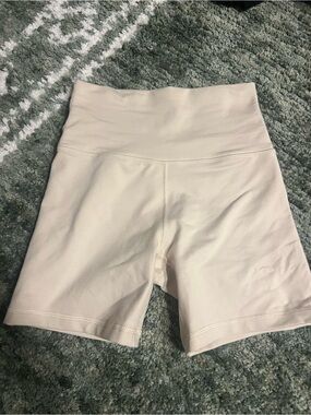 Offline by Aerie Women’s High-Waist Women's Bike Shorts Beige XS